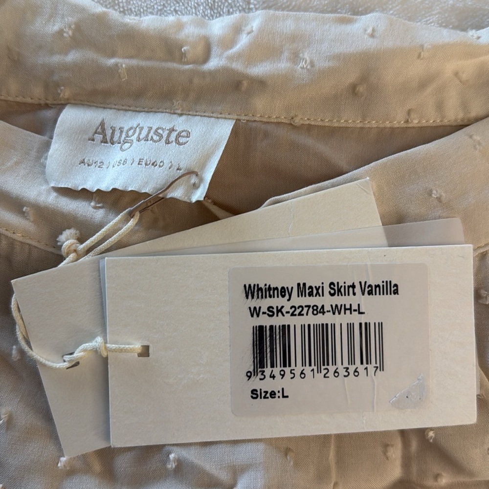Auguste Whitney Maxi skirt in Vanilla - Picture 7 of 7